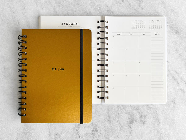 Favorite Story Hardcover Planner "2024" Aug 2024 - July 2025 / Gold 12-Month Planner - Antique Gold Hard Cover