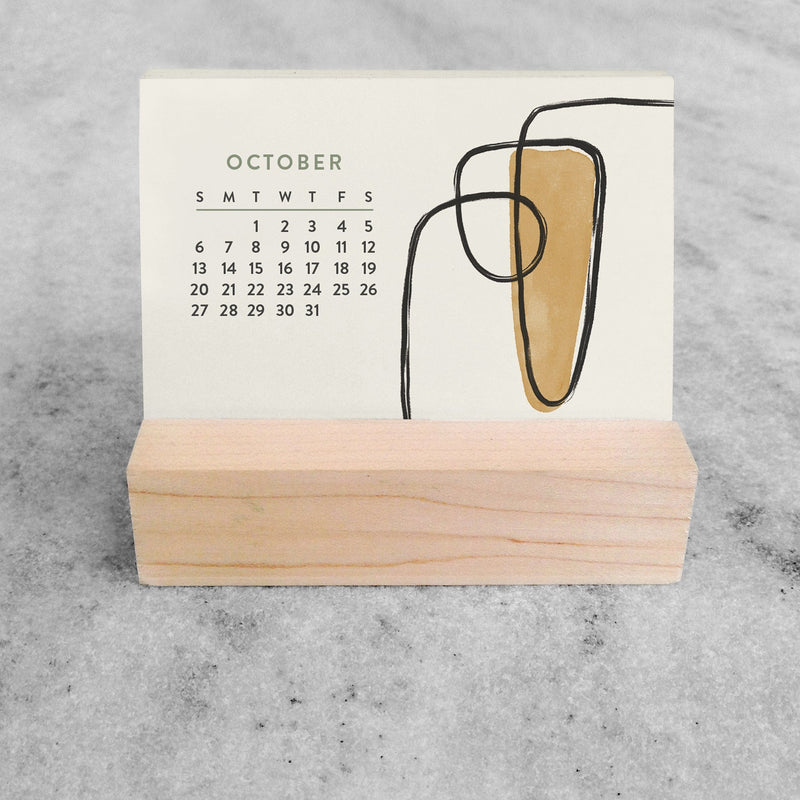Favorite Story Mini Desk Calendar La Ligne 2023/2024 Mini Desk Calendar