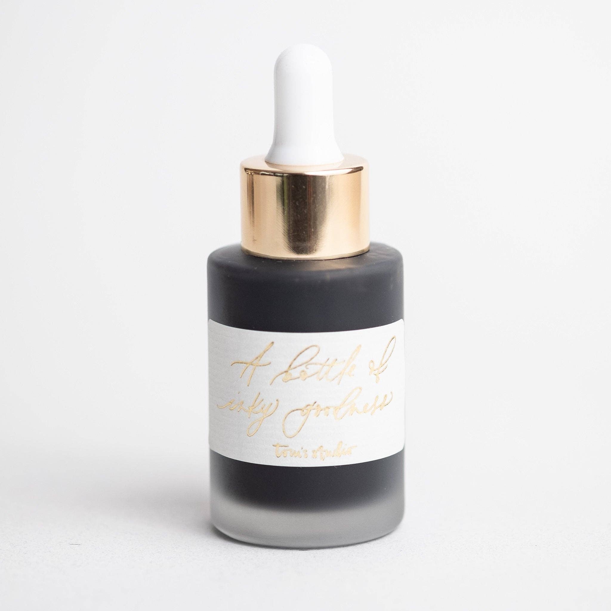 Favorite Story Tom's Studio Jet Black - Calligraphy Ink