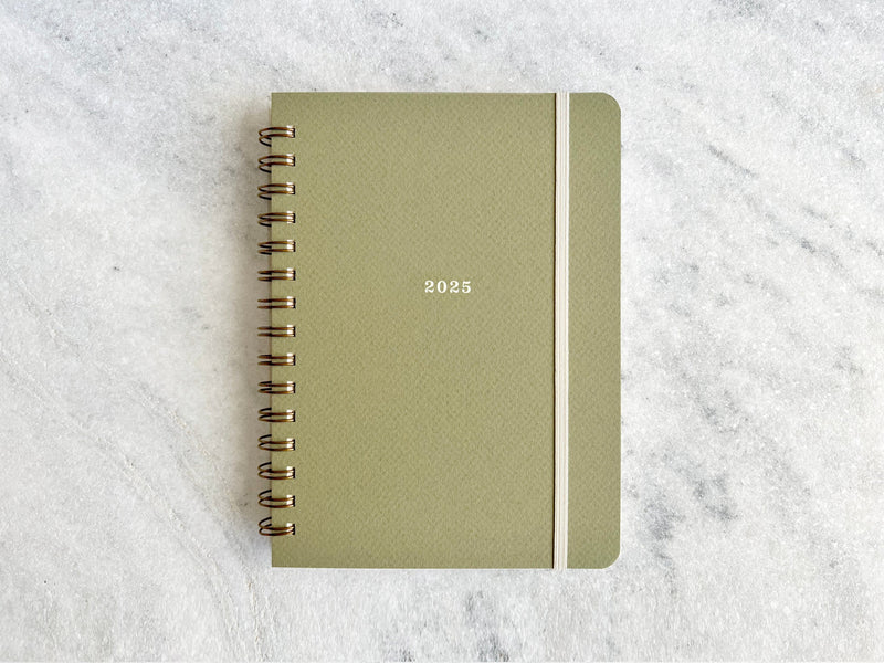 Favorite Story Hardcover Planner "2024" Aug 2024 - July 2025 / Cypress 12-Month Planner - Ivory Hard Cover