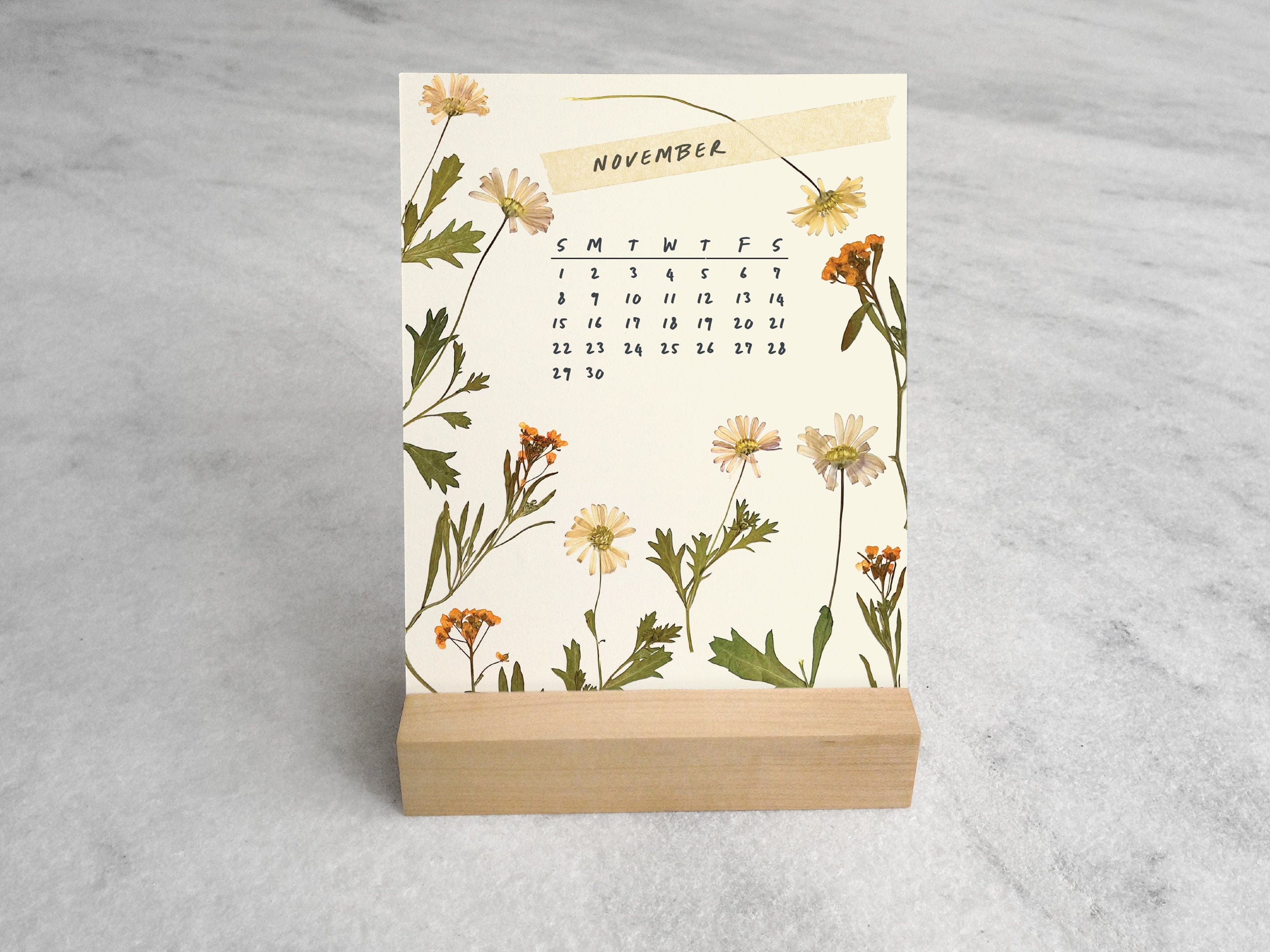 Favorite Story Desk Calendar Favorite Story 2026 Desk Calendar, Pressed Flowers