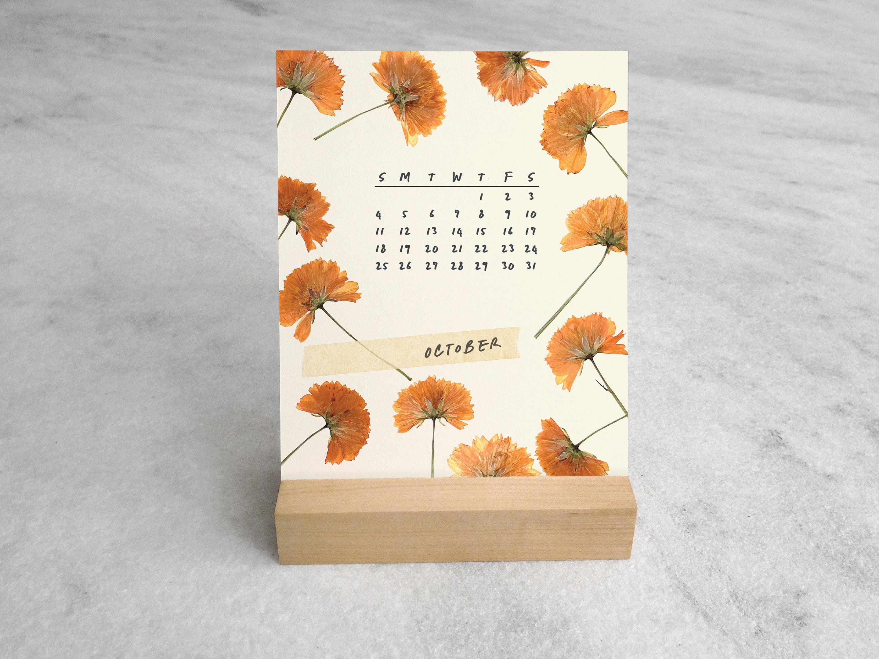 Favorite Story Desk Calendar Favorite Story 2026 Desk Calendar, Pressed Flowers