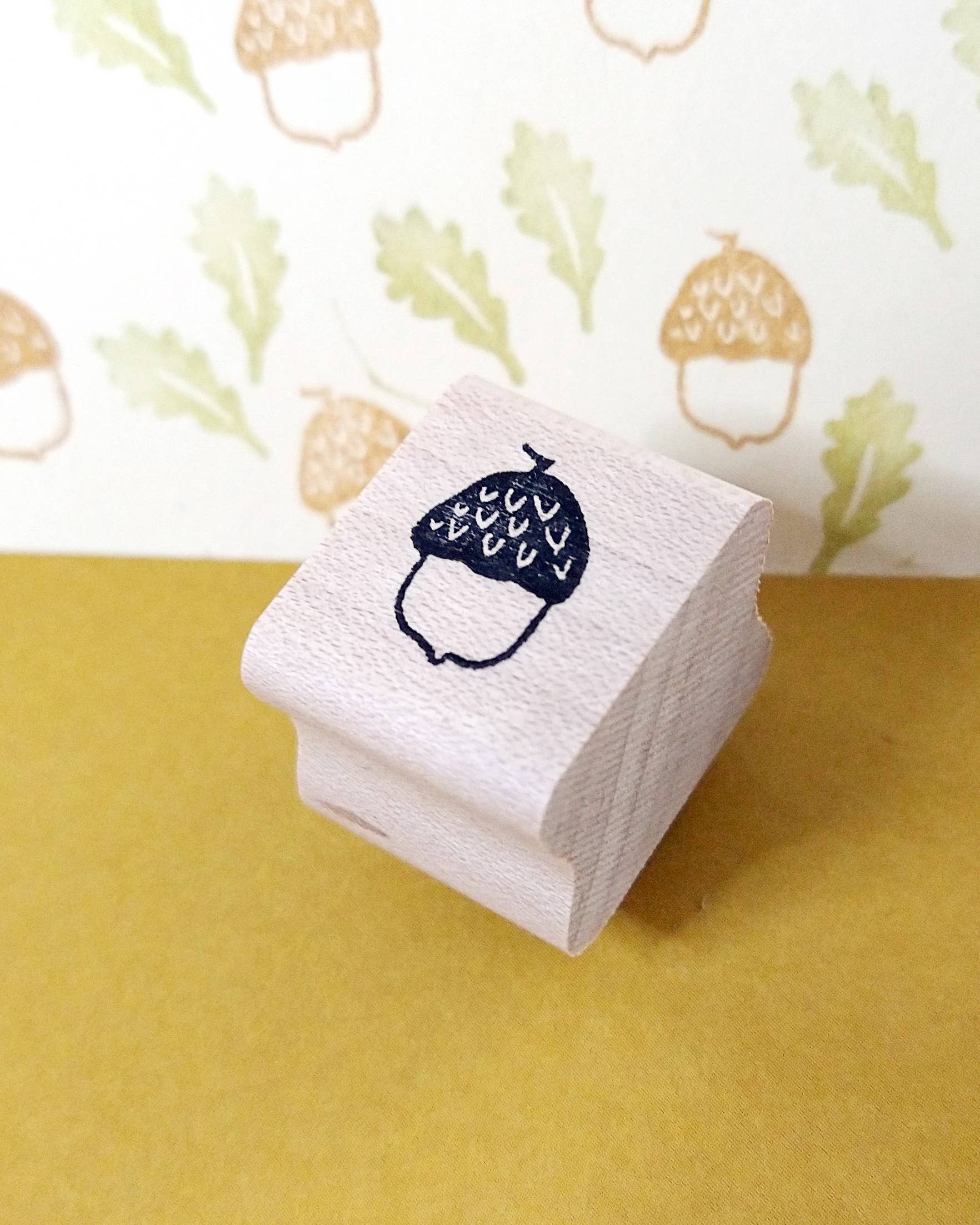Favorite Story Peppercorn Paper Acorn Mini Stamp