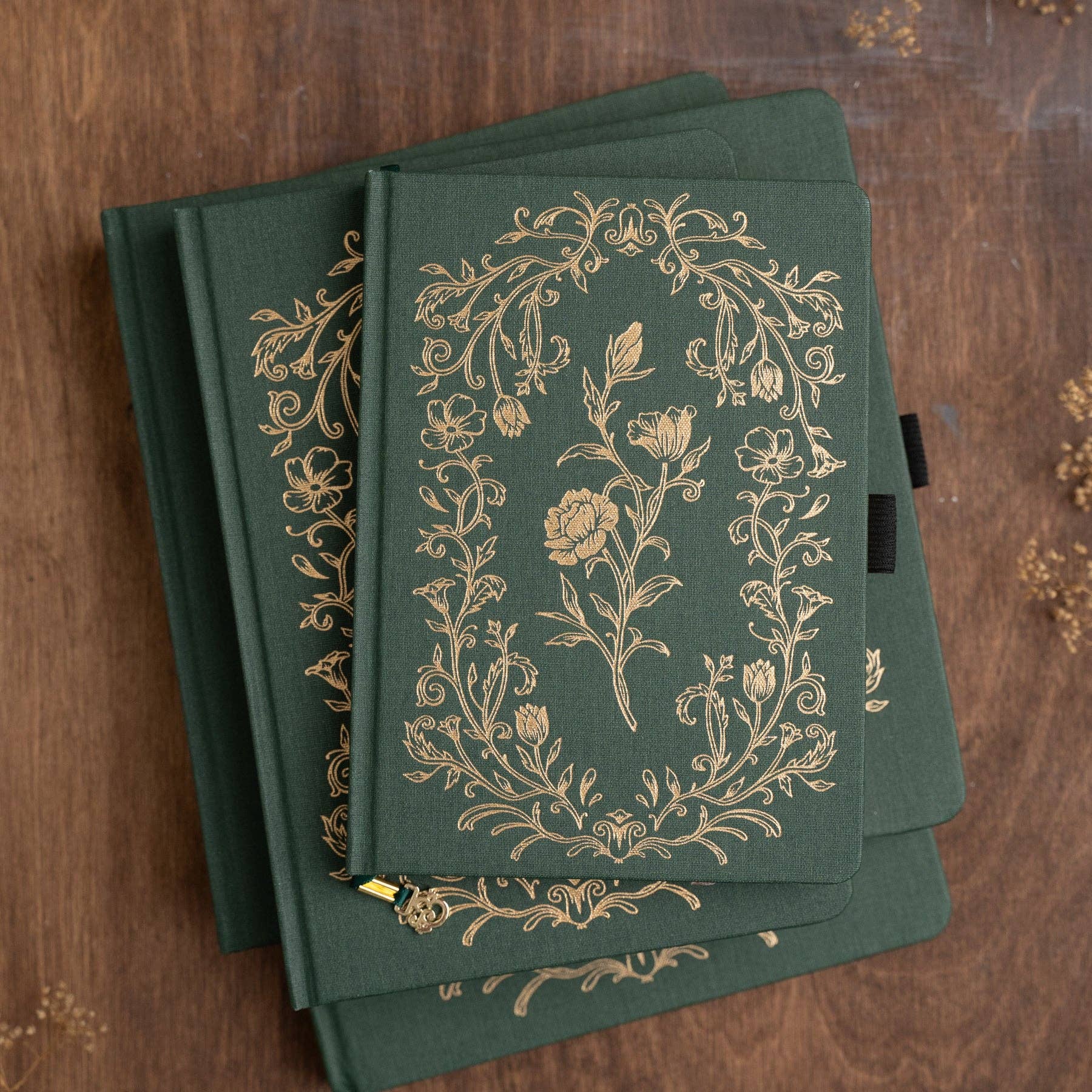 Favorite Story Archer and Olive B6 Antique Floral: Dot Grid Notebook