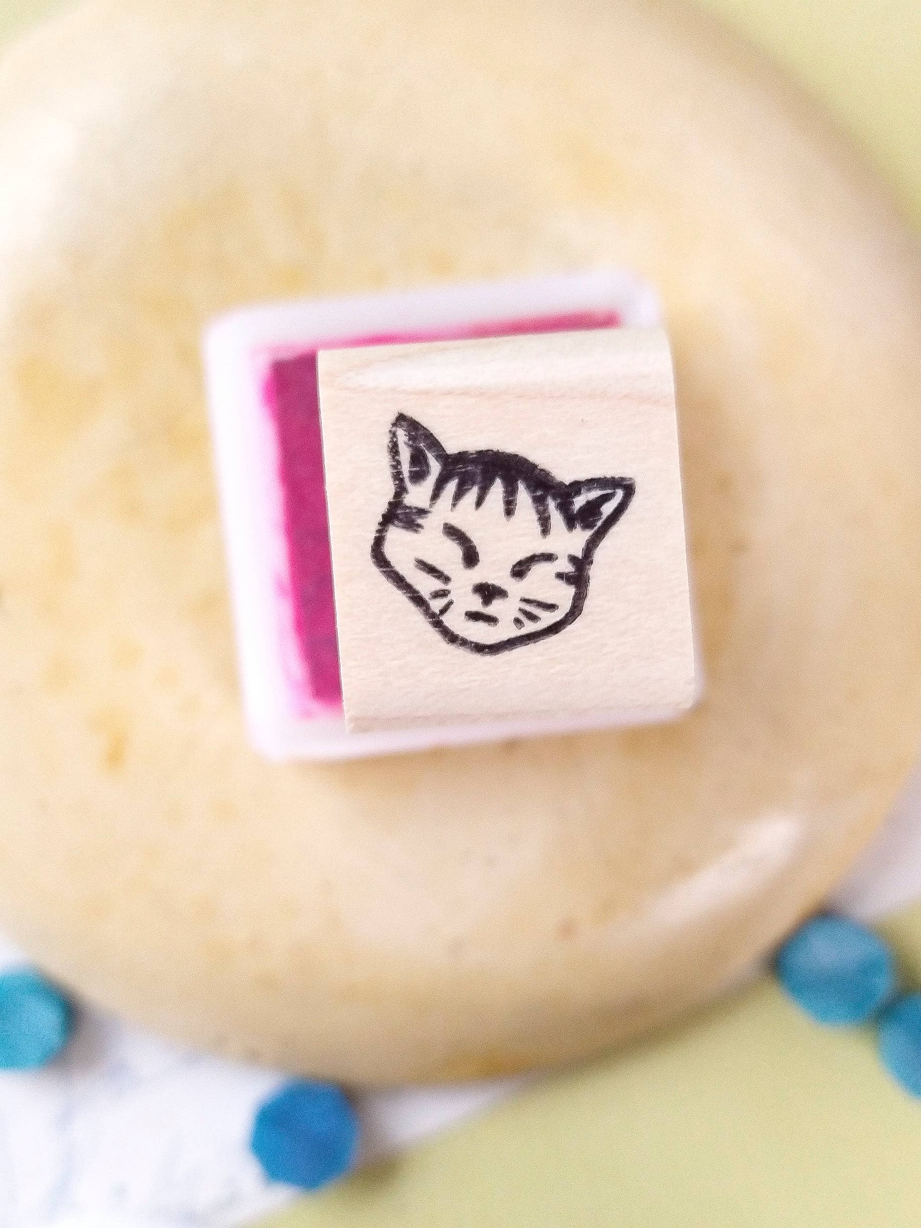 Favorite Story Peppercorn Paper Cat Mini Stamp