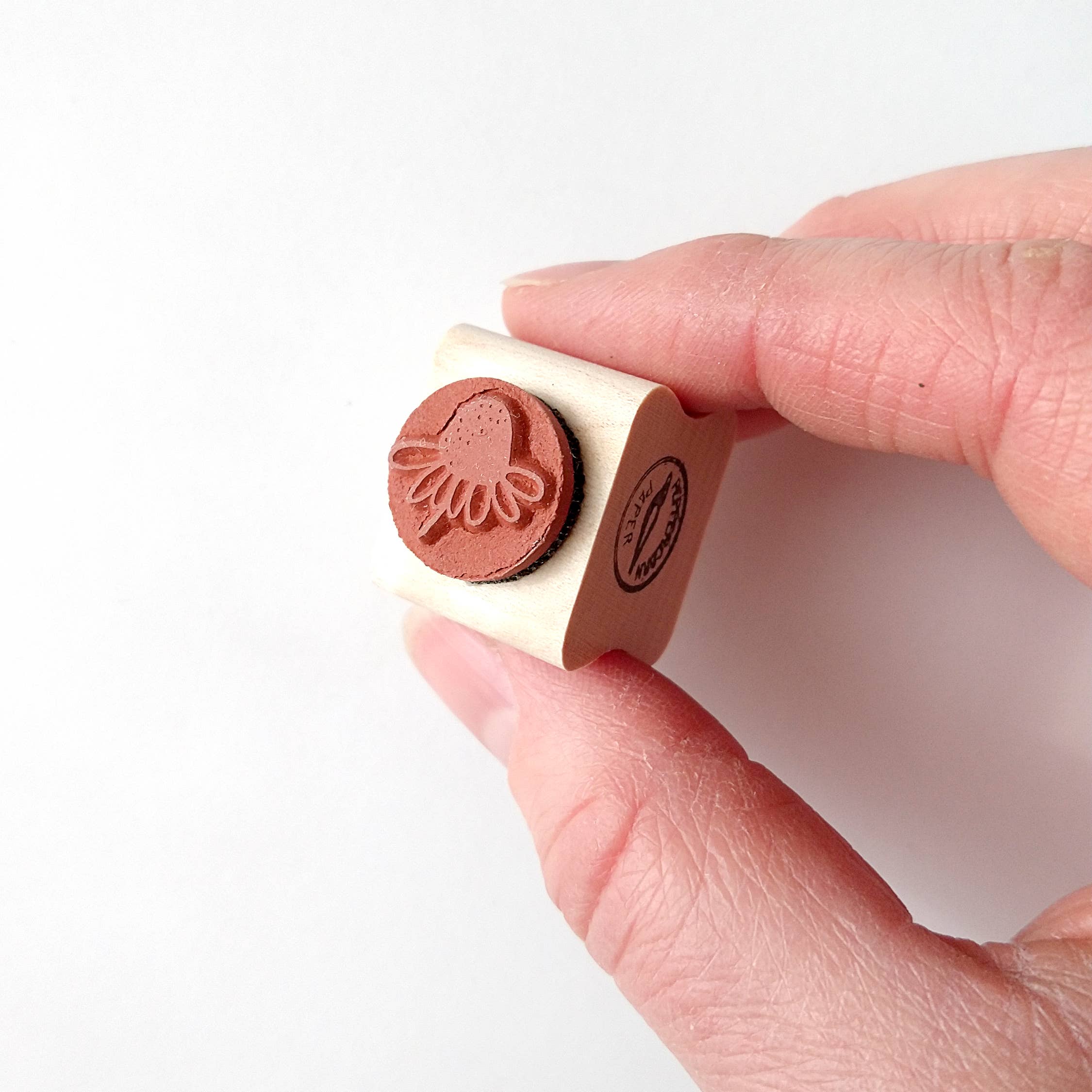 Favorite Story Peppercorn Paper Chamomile Mini Stamp