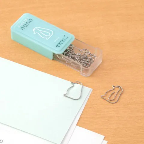 Favorite Story Paper Clips Midori D-Clips Nano, Penguin