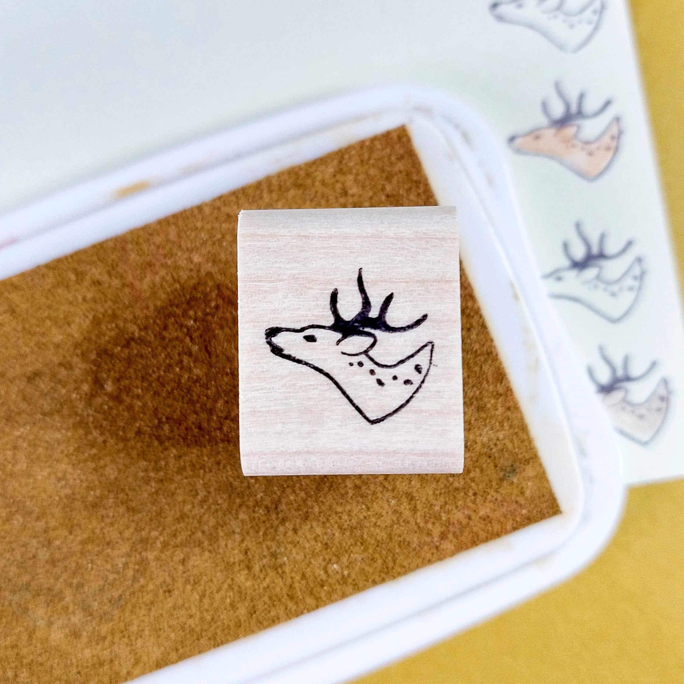 Favorite Story Peppercorn Paper Deer Mini Stamp