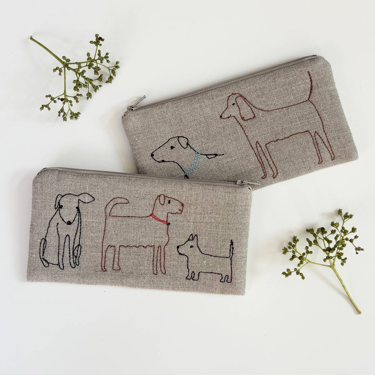 Favorite Story K Studio Dogs Pouch