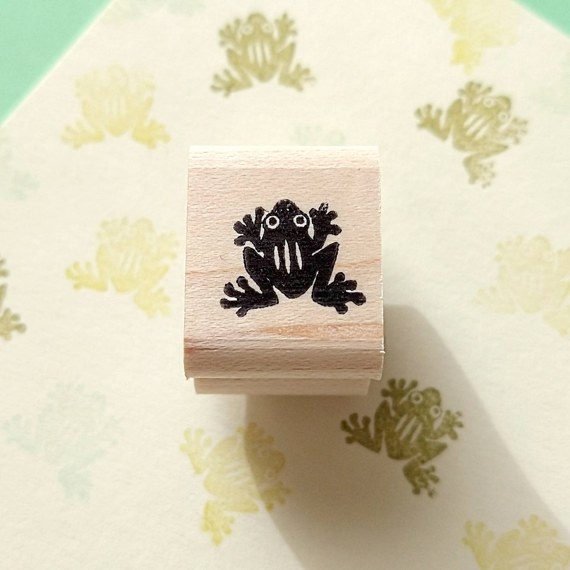 Favorite Story Peppercorn Paper Frog Mini Stamp