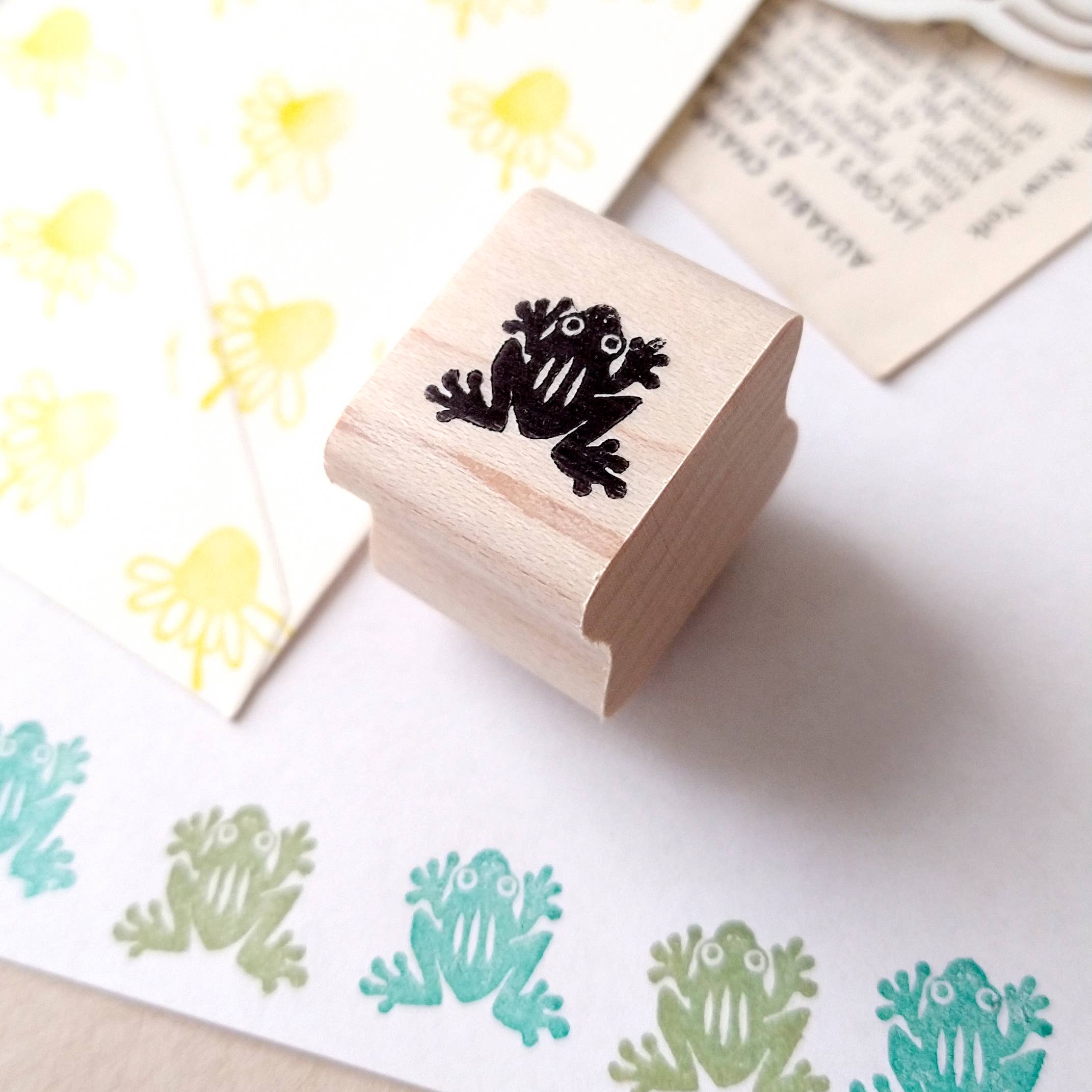 Favorite Story Peppercorn Paper Frog Mini Stamp