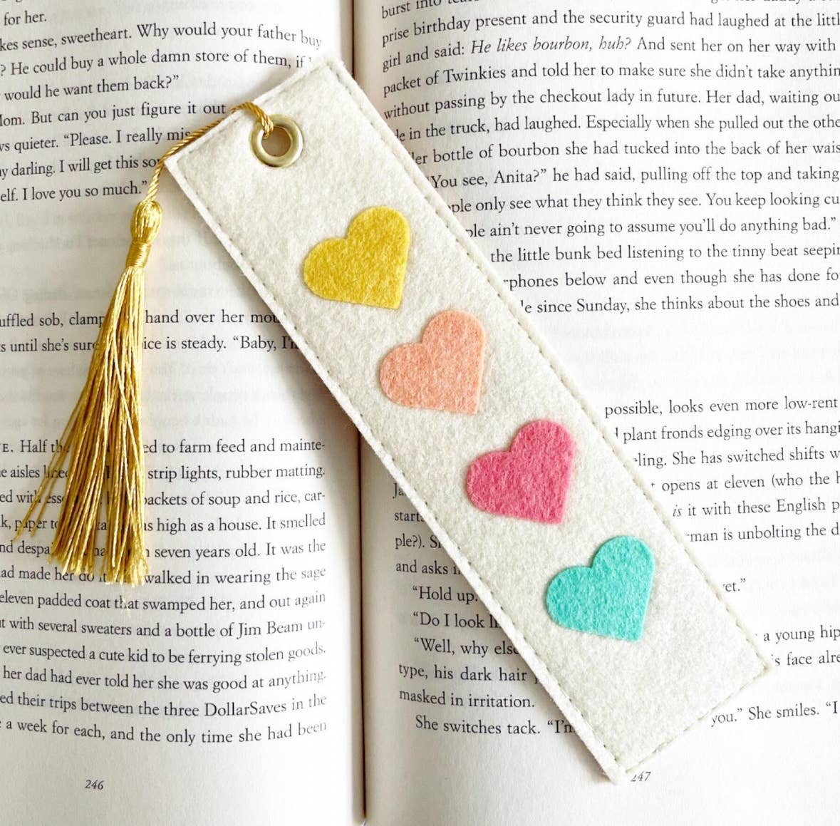 Favorite Story Milo & Mollie Hearts felt Bookmark