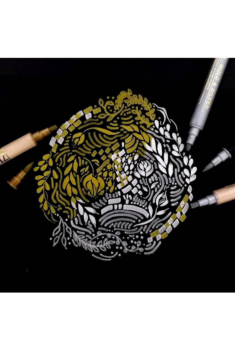 Favorite Story Chartpak, Inc. Kuretake Gold and  Silver Assortment Set