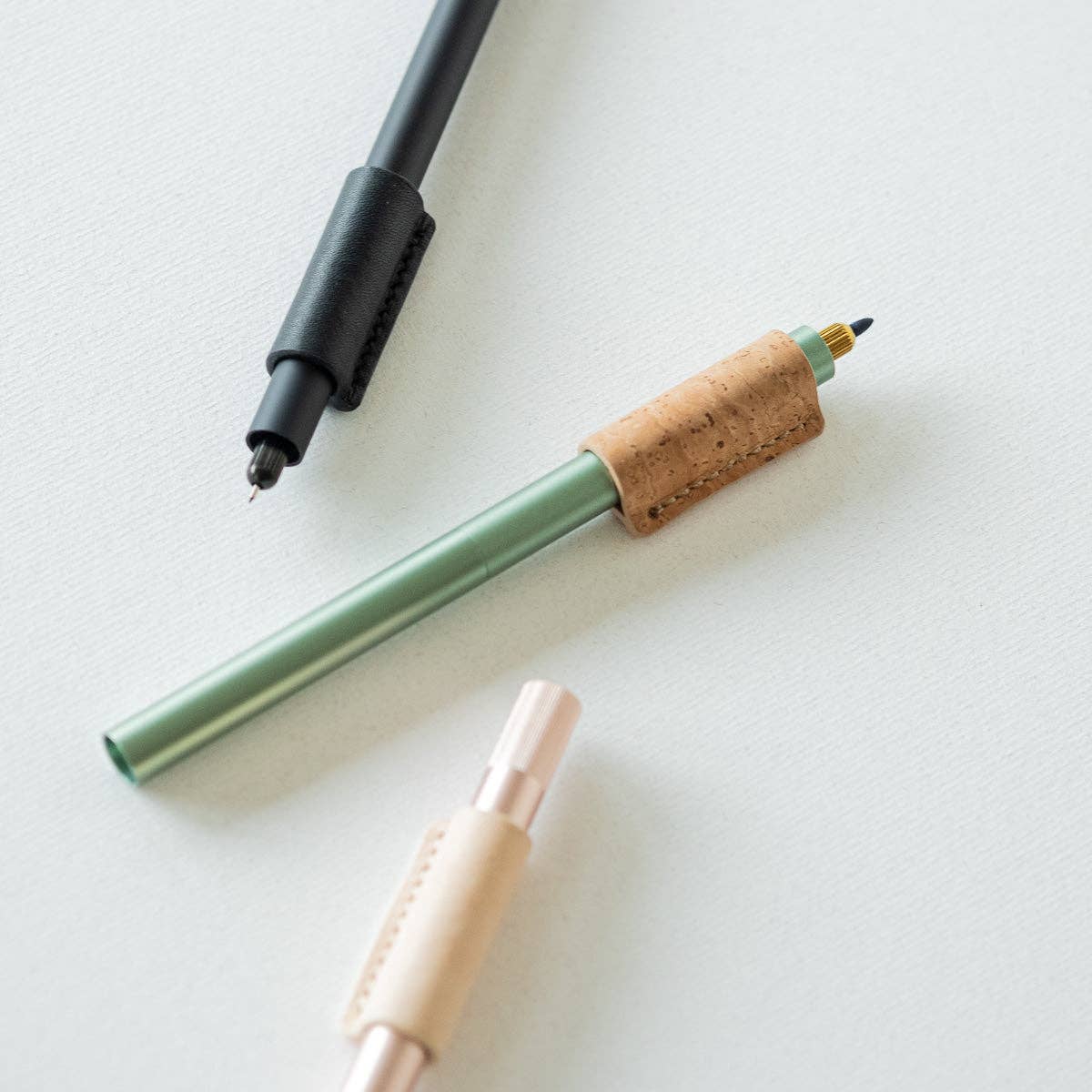 Favorite Story Tom's Studio Natural Cork Lumos - Grip & Rollstop