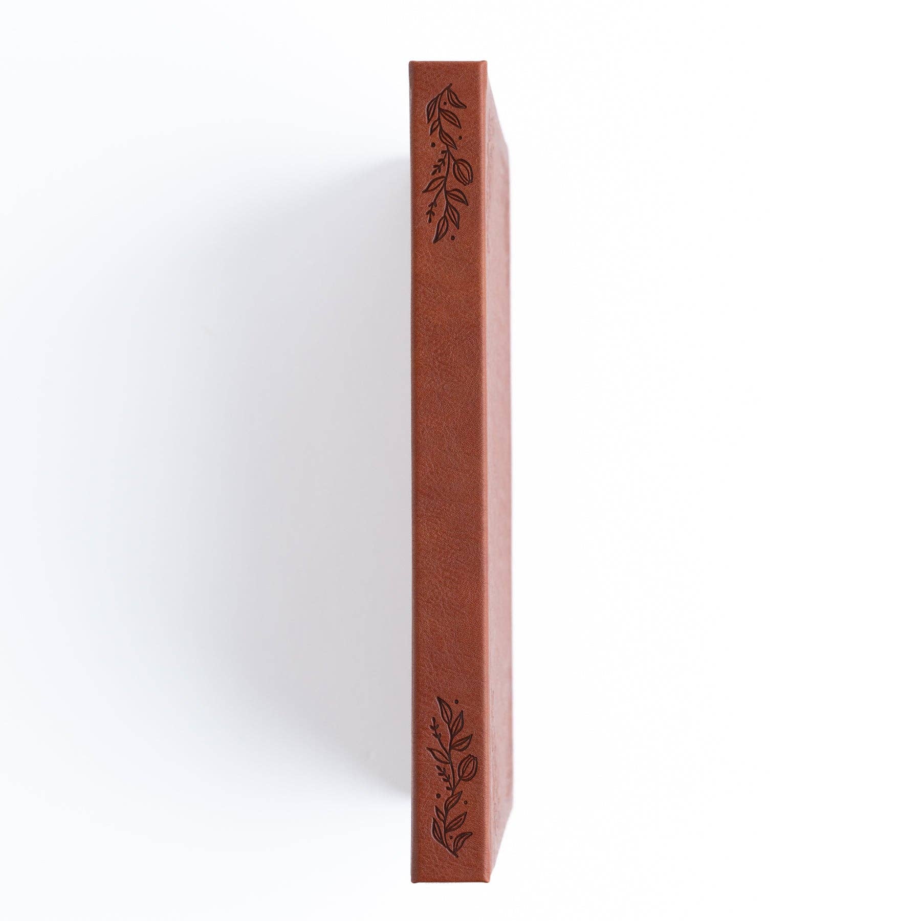 Favorite Story Archer and Olive Minimal Floral Undated Planner A5: 176 Pages