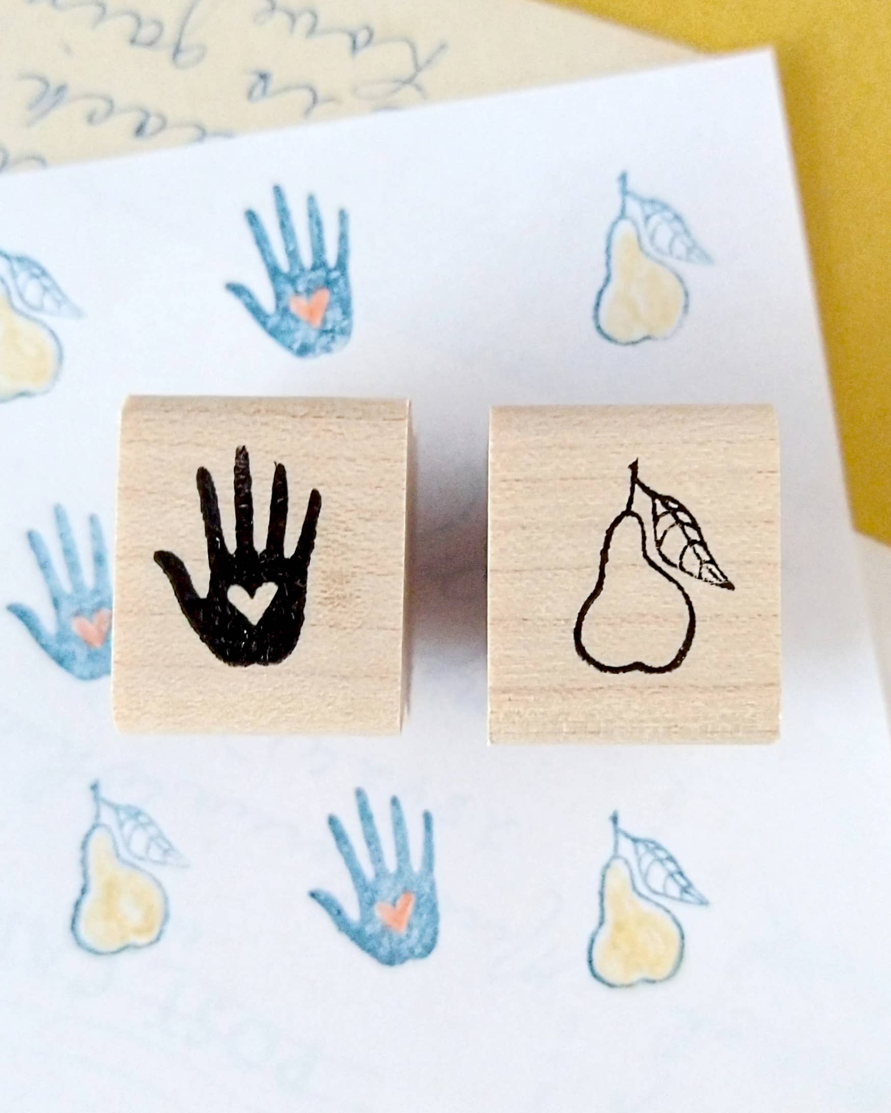 Favorite Story Peppercorn Paper Pear Mini Stamp