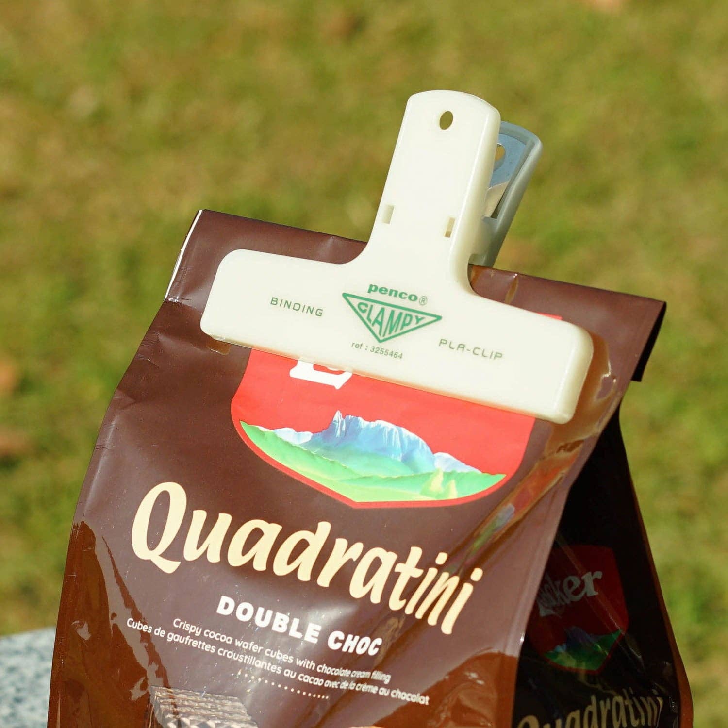 Favorite Story Hightide USA Plastic Clip