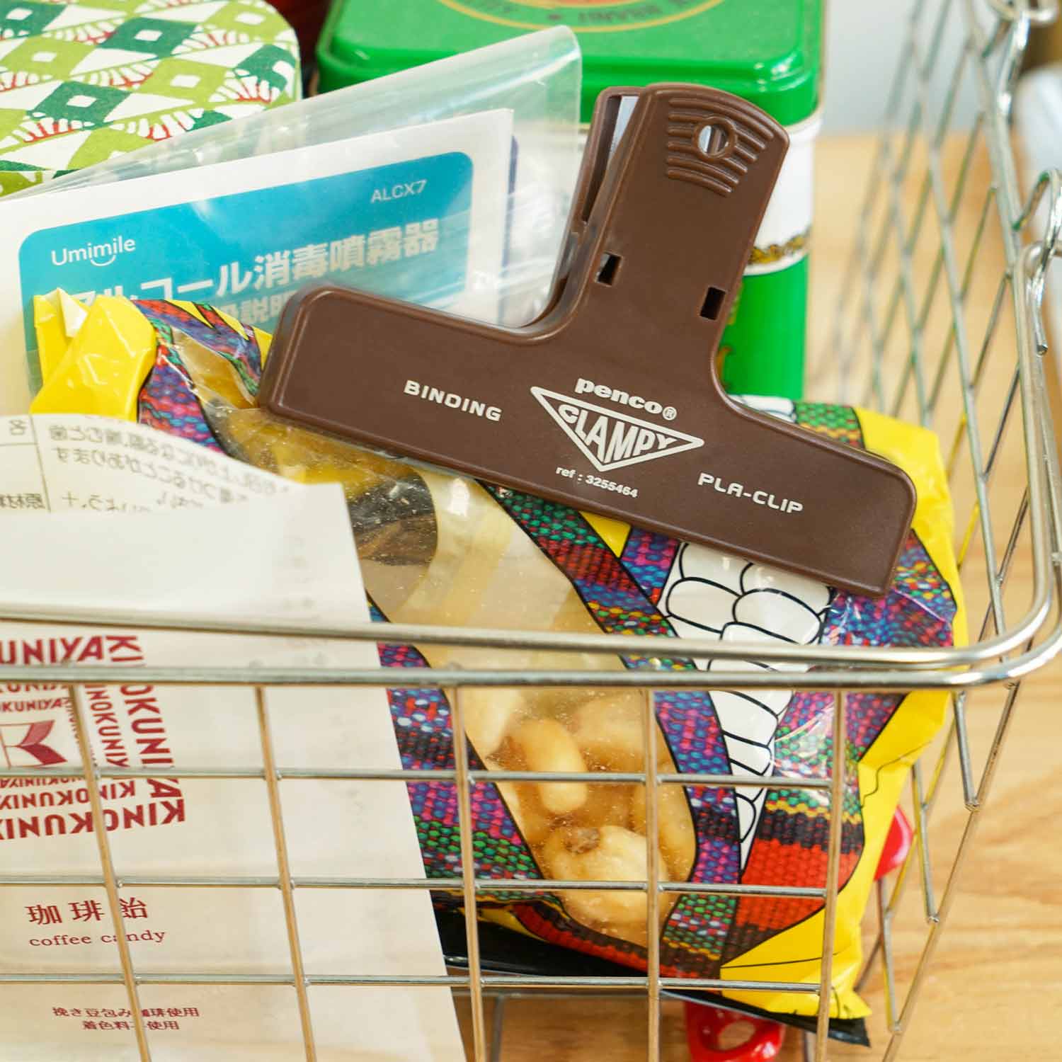 Favorite Story Hightide USA Plastic Clip