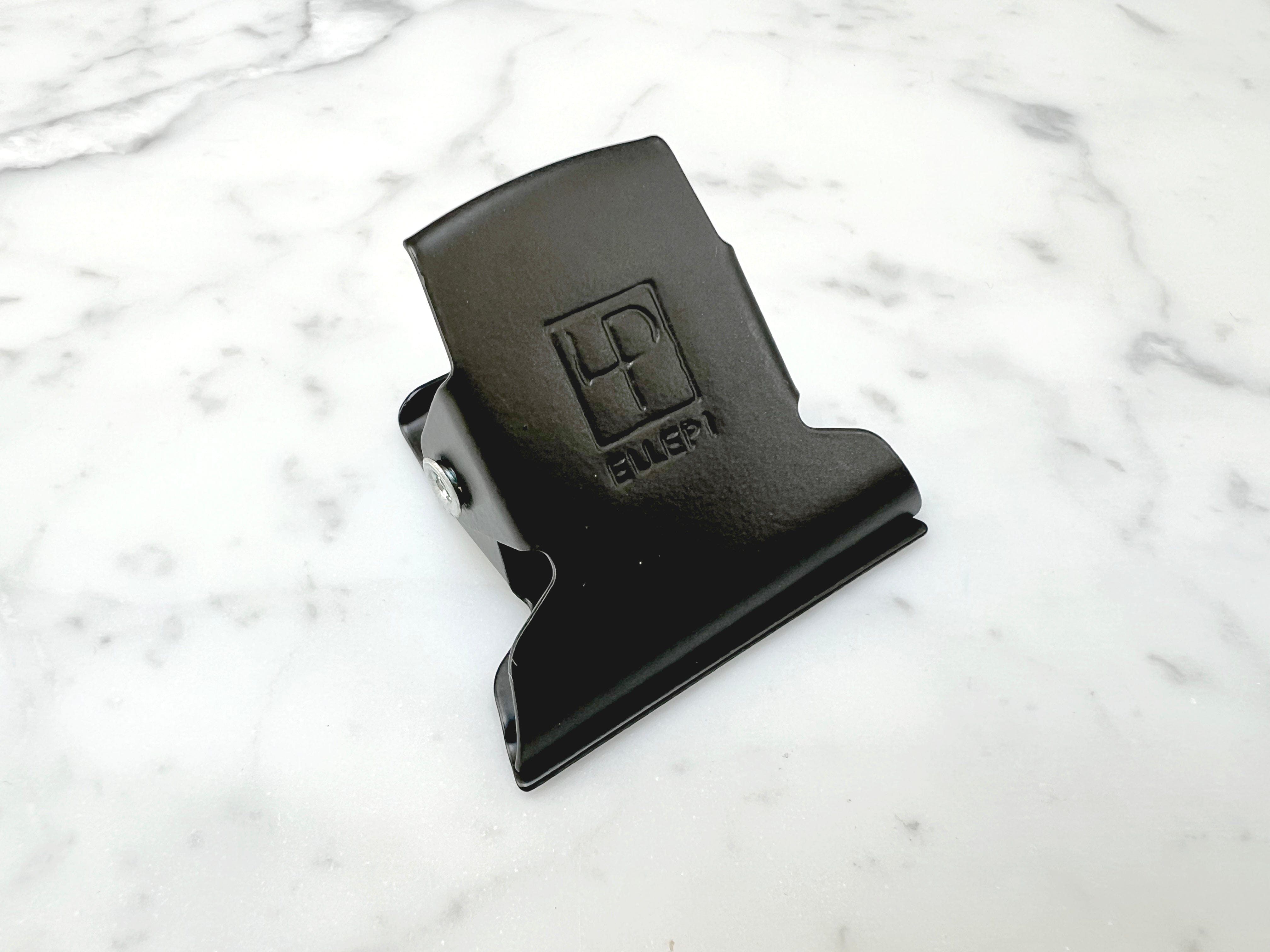 Favorite Story Pencil Bkackwing Matte Black Steel Clip, 5cm