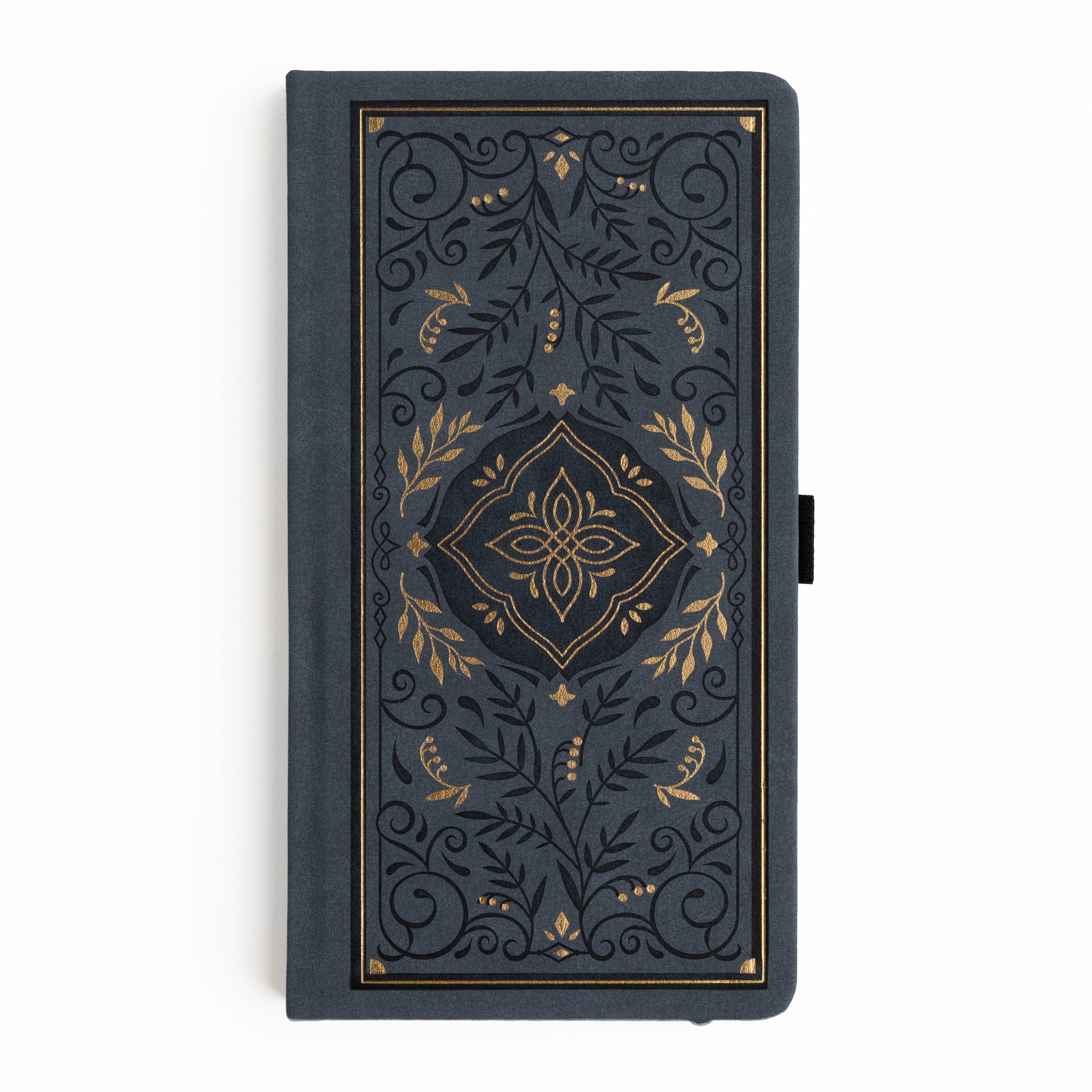 Favorite Story Archer and Olive A5: 192 Pages / Lined Storybook in Navy