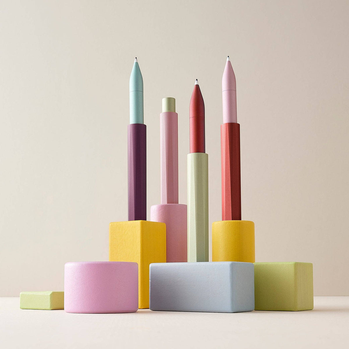 Favorite Story Tom's Studio Wren - Colour Block