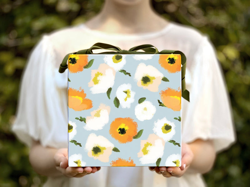 Favorite Story All Occsion Gift Wrap 5 Sheets Icelandic Poppies Gift Wrap